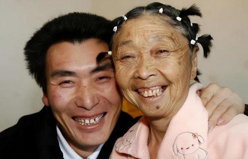 西藏男网红吃瓜视频  第1张